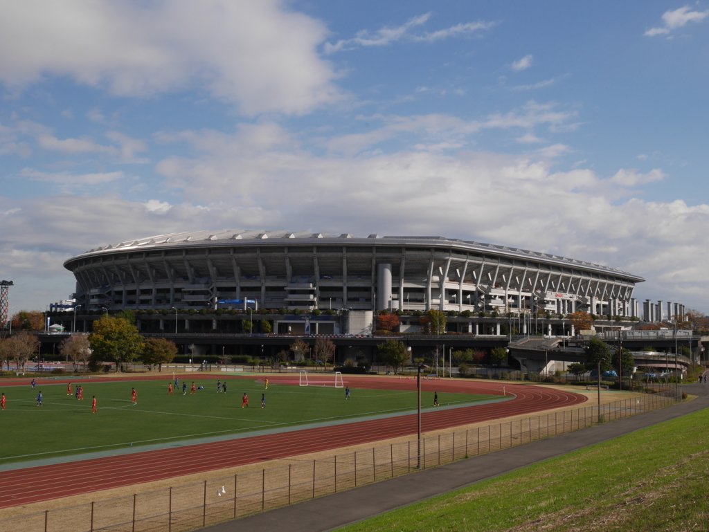 新横浜公園 日産スタジアム サッカー 野球 プールなどの施設がある横浜市最大級の総合公園 日吉ブログ ひよブロ横浜